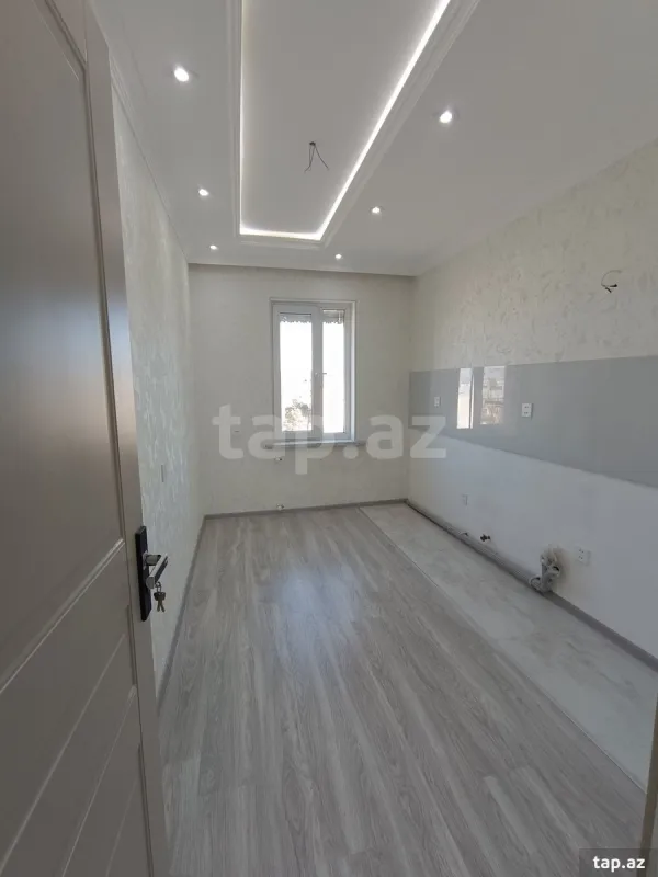 Satılır 3 otaqlı mənzil 70 m²