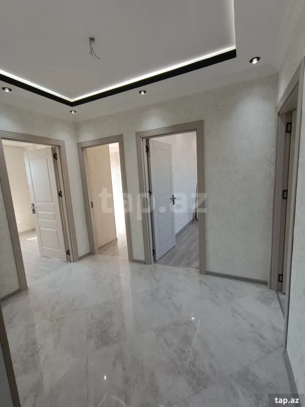 Satılır 3 otaqlı mənzil 70 m²