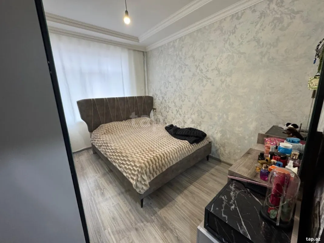 Satılır 2 otaqlı yeni tikili 54 m²