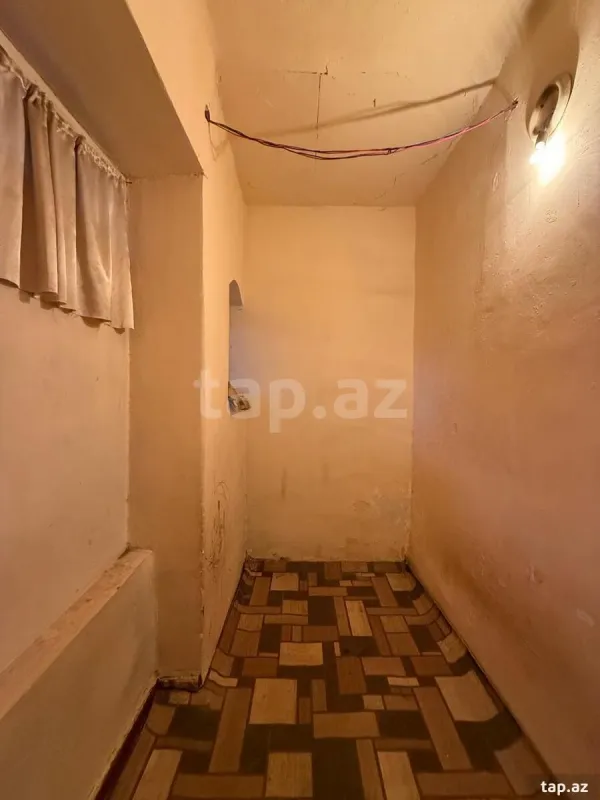 Satılır 2 otaqlı mənzil 43 m²