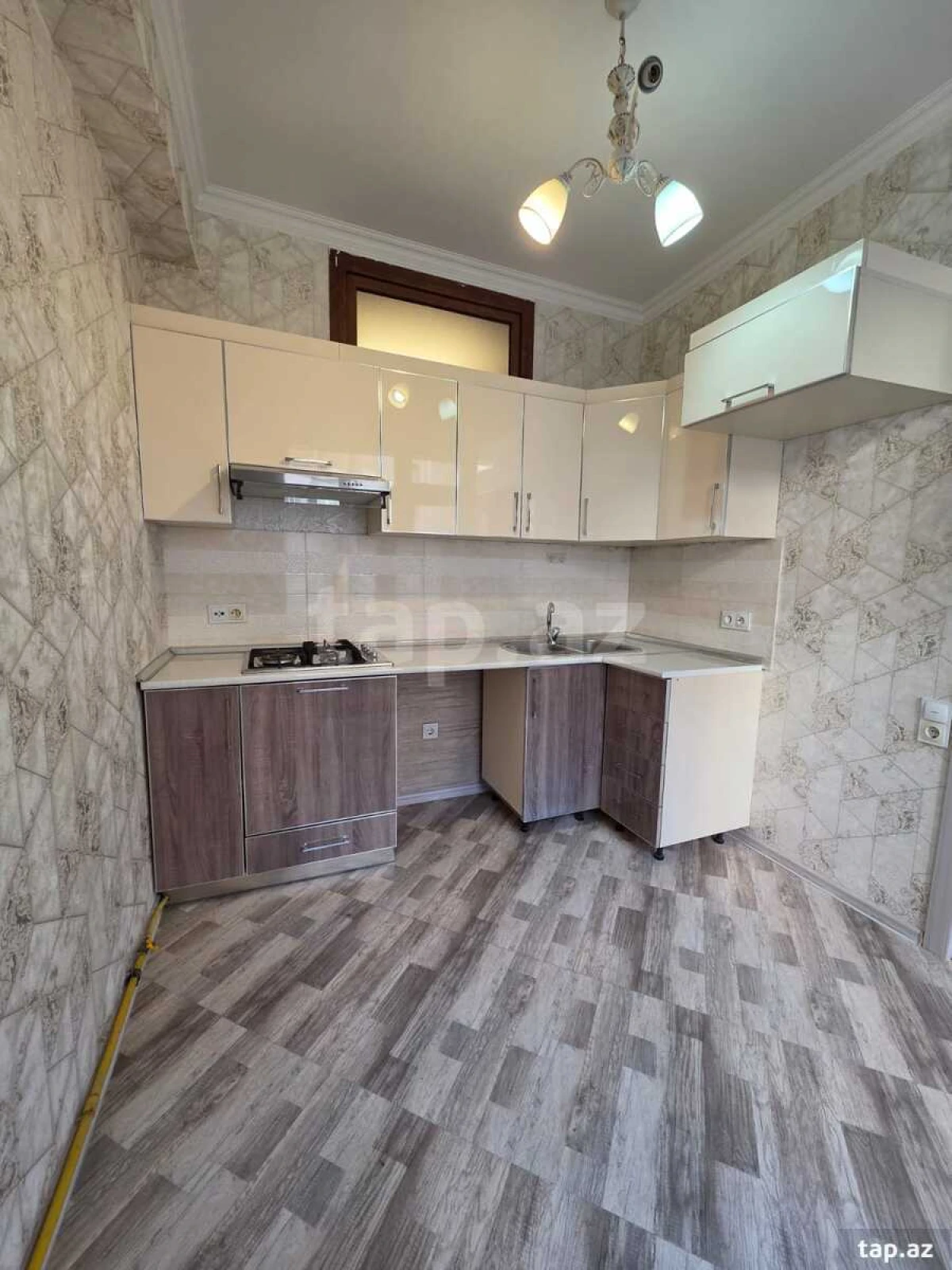 Satılır 2 otaqlı yeni tikili 56 m²