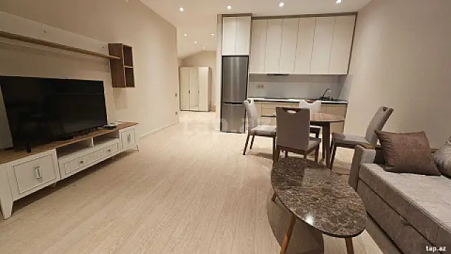 Satılır 3 otaqlı yeni tikili 95 m²
