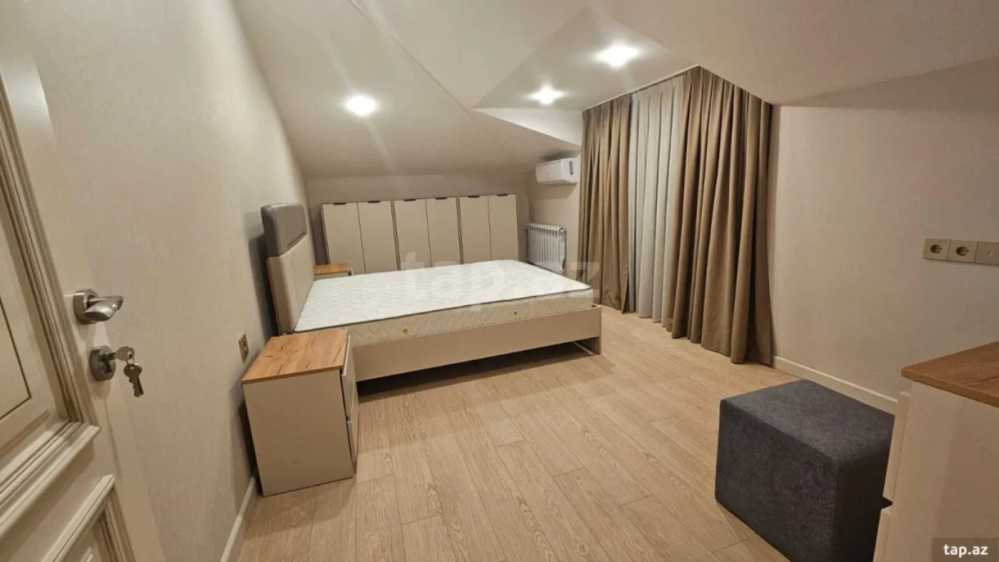 Satılır 3 otaqlı yeni tikili 95 m²