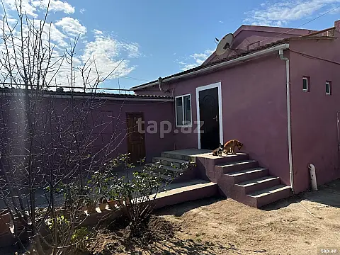 Satılır 3 otaqlı həyət evi