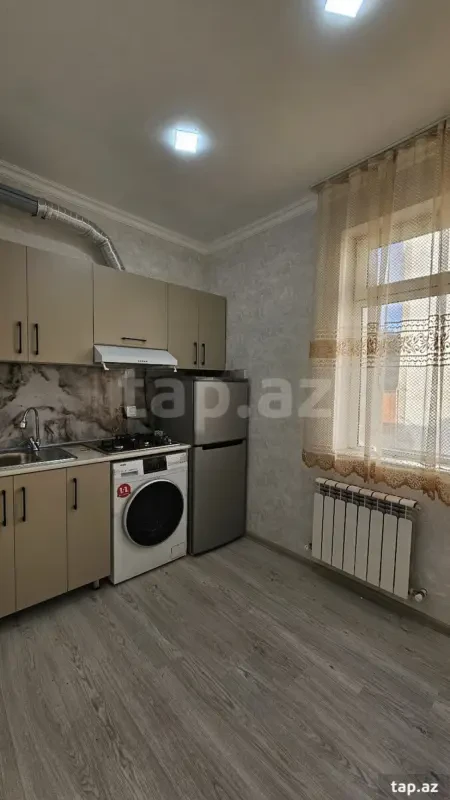 Kirayə verilir 2 otaqlı mənzil 60 m²