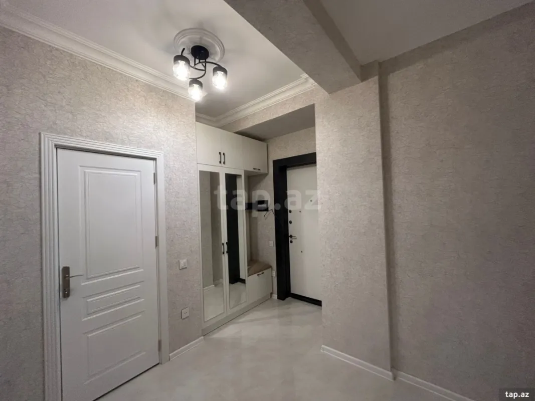 Kirayə verilir 2 otaqlı yeni tikili 80 m²