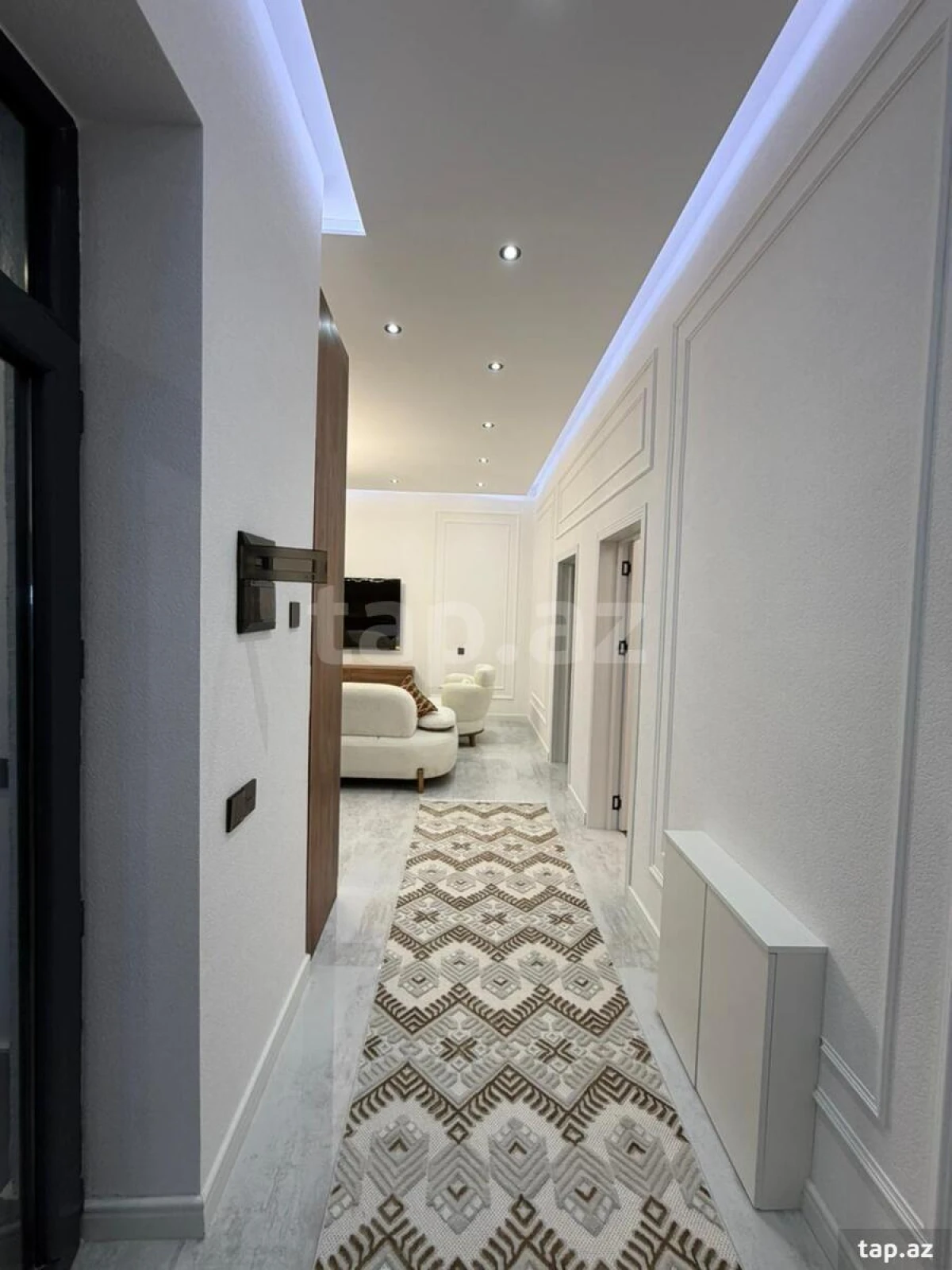 Satılır 4 otaqlı həyət evi