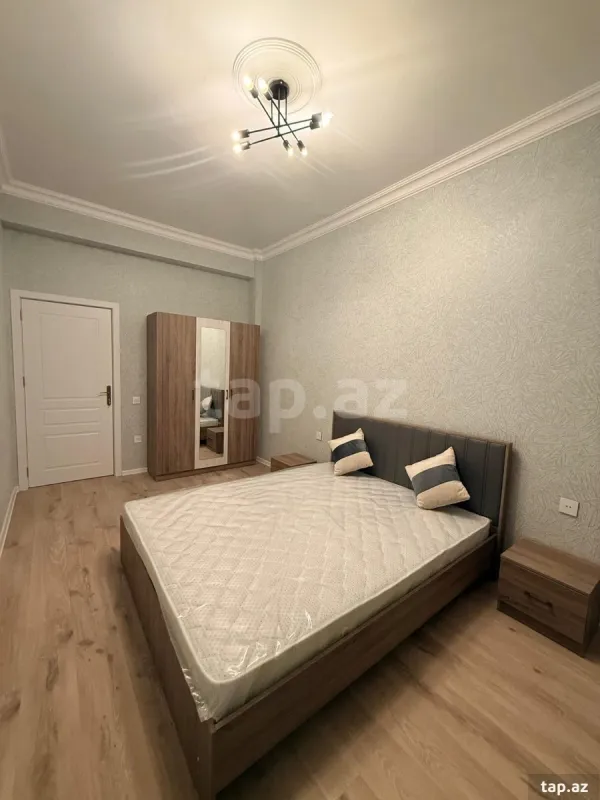 Kirayə verilir 2 otaqlı yeni tikili 67 m²