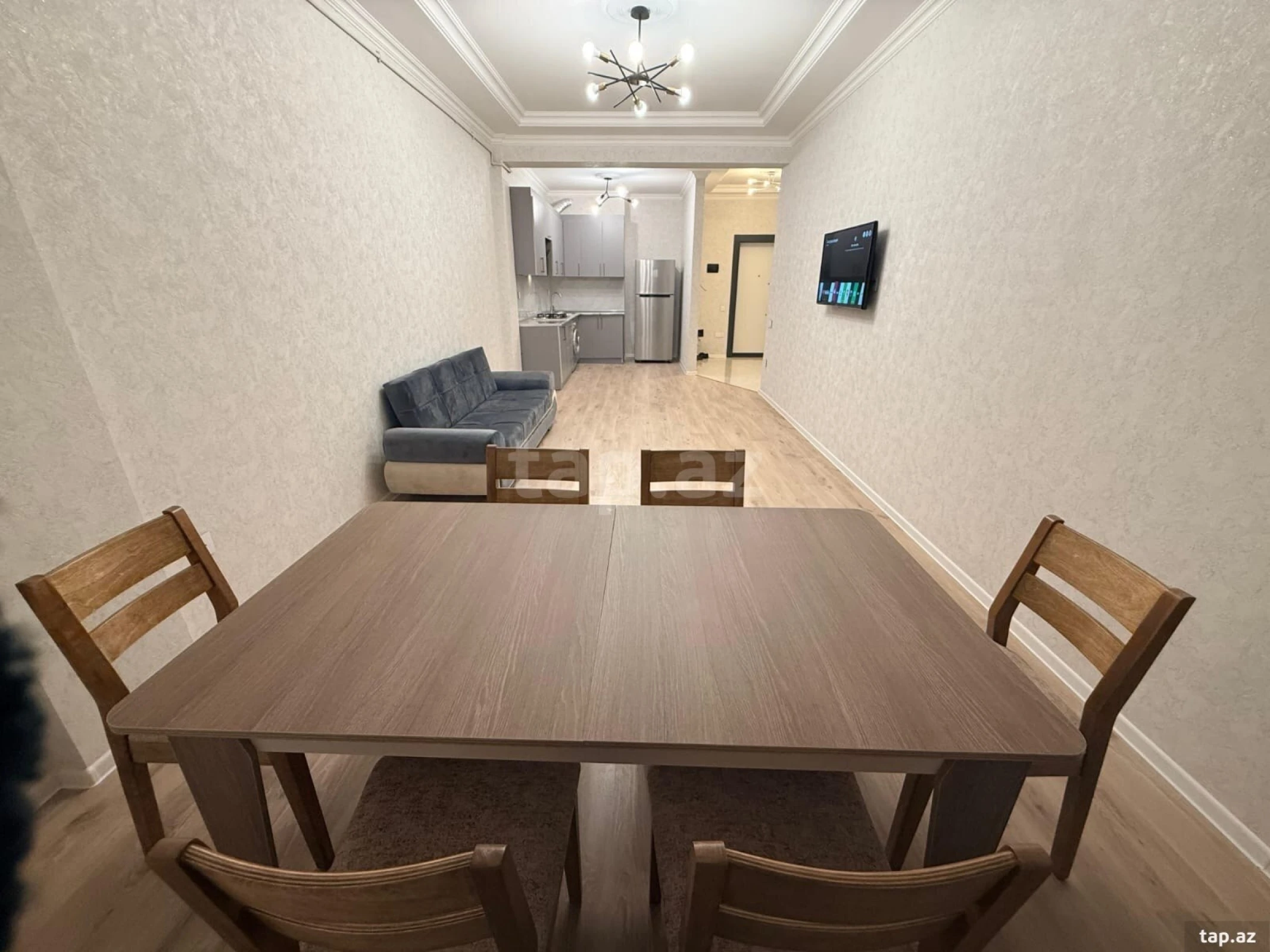 Kirayə verilir 2 otaqlı yeni tikili 67 m²