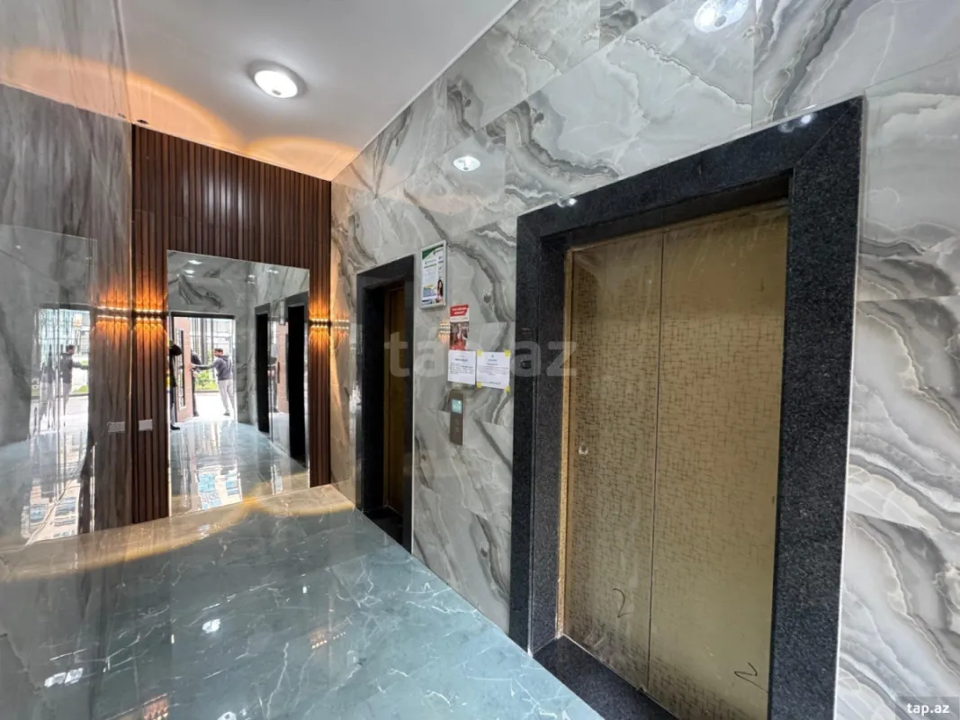 Satılır 4 otaqlı yeni tikili 145 m²