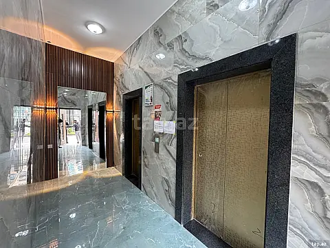 Satılır 4 otaqlı yeni tikili 145 m²