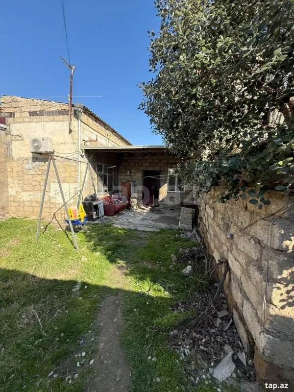 Satılır 3 otaqlı həyət evi