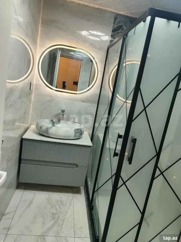 Kirayə verilir 3 otaqlı yeni tikili 85 m²