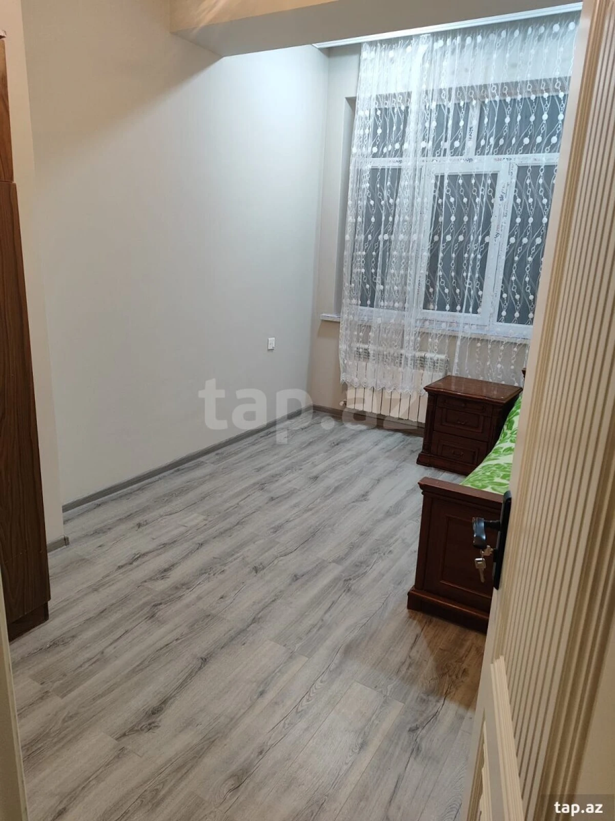 Kirayə verilir 3 otaqlı yeni tikili 85 m²