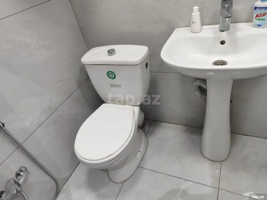 Kirayə verilir 2 otaqlı yeni tikili 60 m²