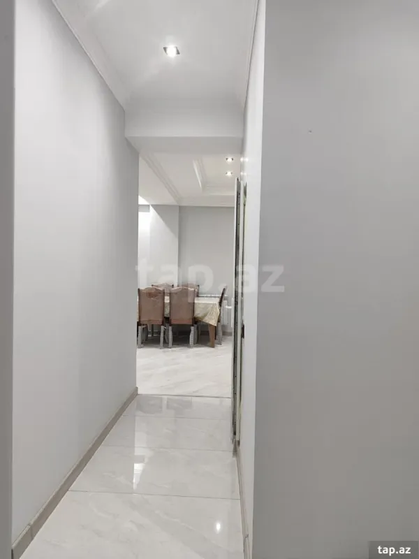 Kirayə verilir 2 otaqlı yeni tikili 60 m²