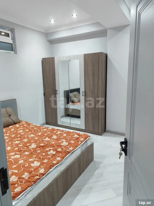 Kirayə verilir 2 otaqlı yeni tikili 60 m²