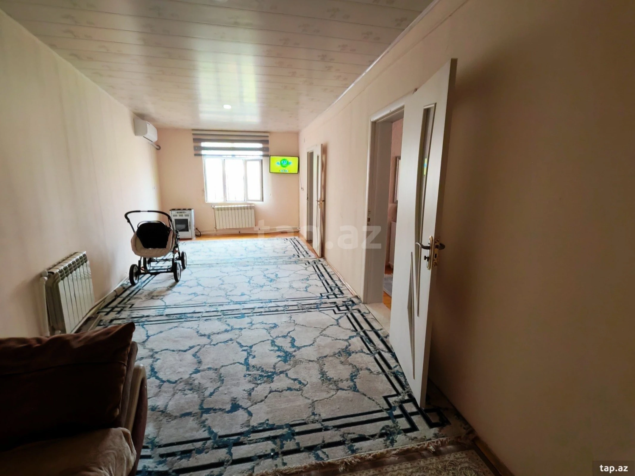 Satılır 5 otaqlı həyət evi