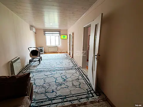 Satılır 5 otaqlı həyət evi