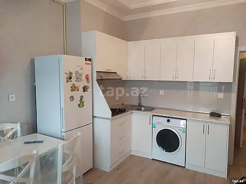 Kirayə verilir 2 otaqlı yeni tikili 47 m²