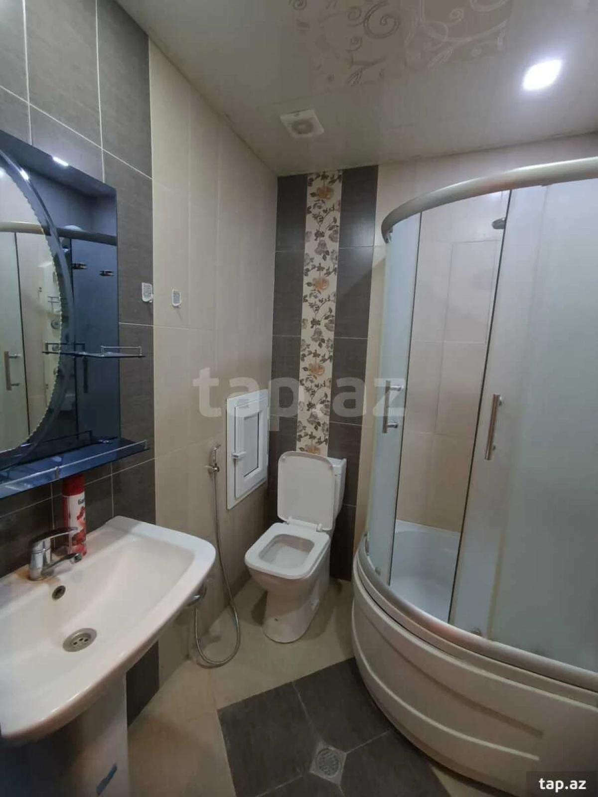 Kirayə verilir 3 otaqlı yeni tikili 70 m²