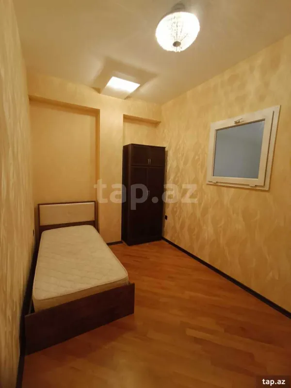 Kirayə verilir 3 otaqlı yeni tikili 70 m²