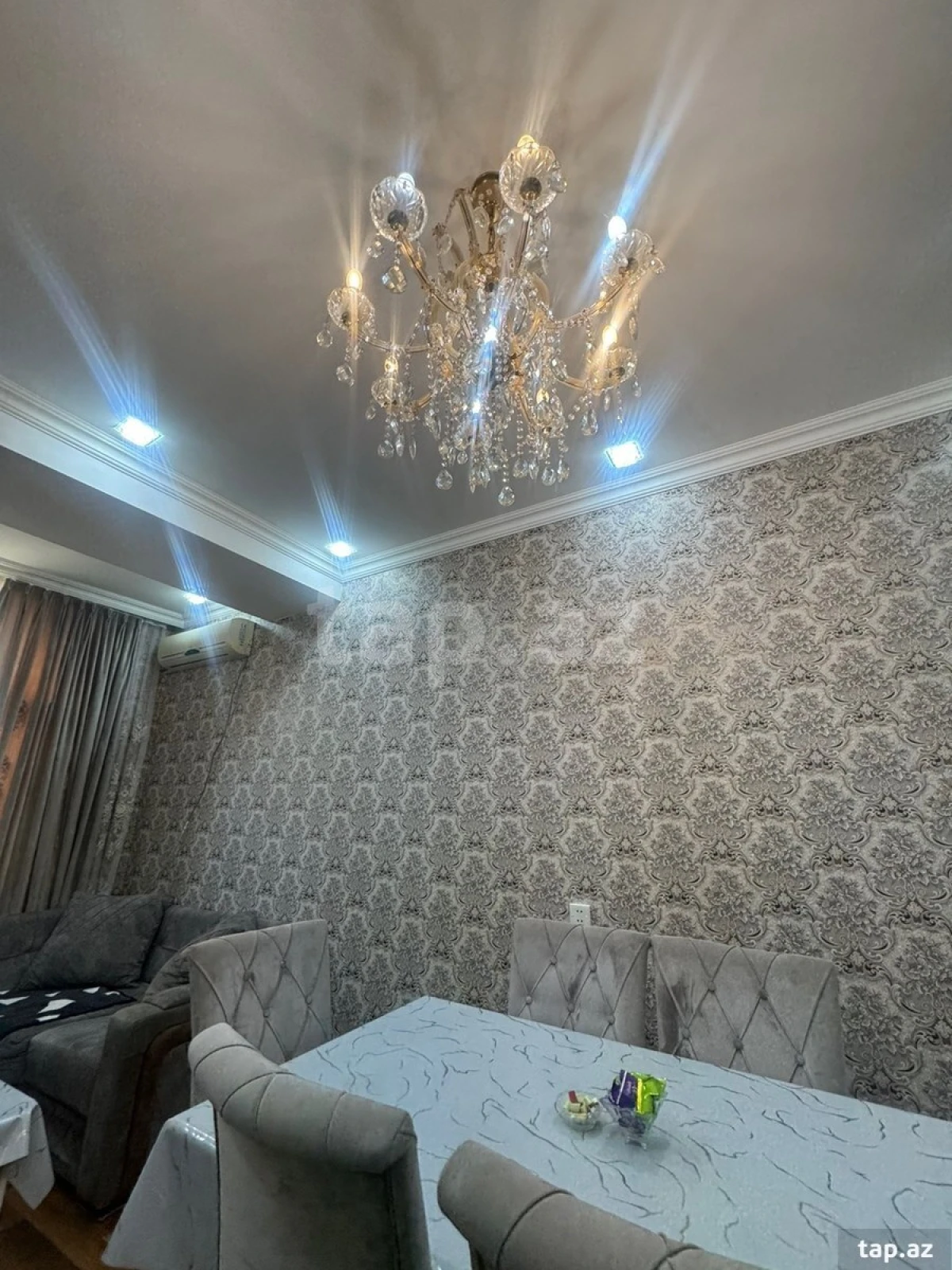 Kirayə verilir 2 otaqlı yeni tikili 60 m²