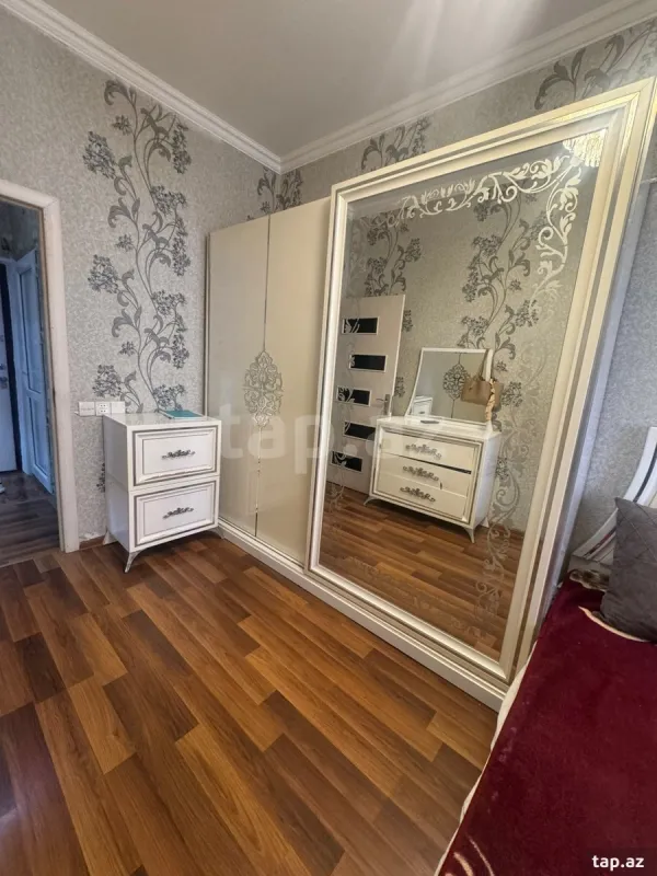 Kirayə verilir 2 otaqlı yeni tikili 60 m²