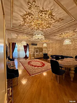 Kirayə verilir 3 otaqlı yeni tikili 160 m²