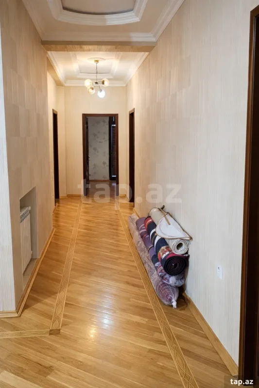 Satılır 3 otaqlı yeni tikili 170 m²
