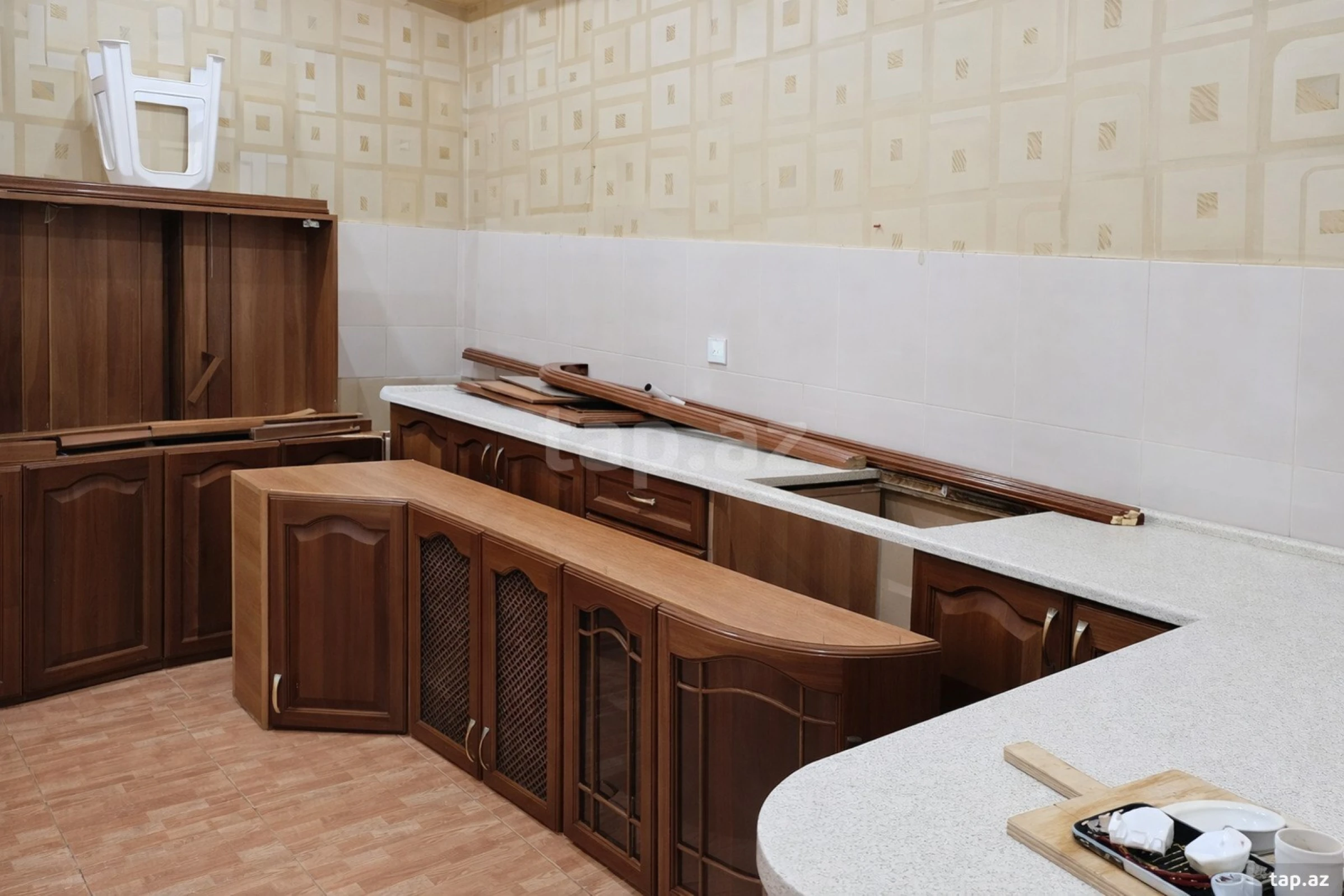 Satılır 3 otaqlı yeni tikili 170 m²