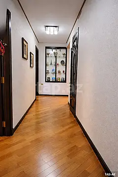 Satılır 4 otaqlı yeni tikili 210 m²