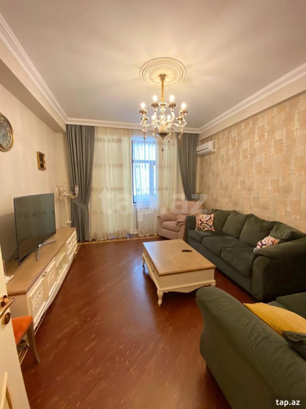 Satılır 4 otaqlı yeni tikili 210 m²