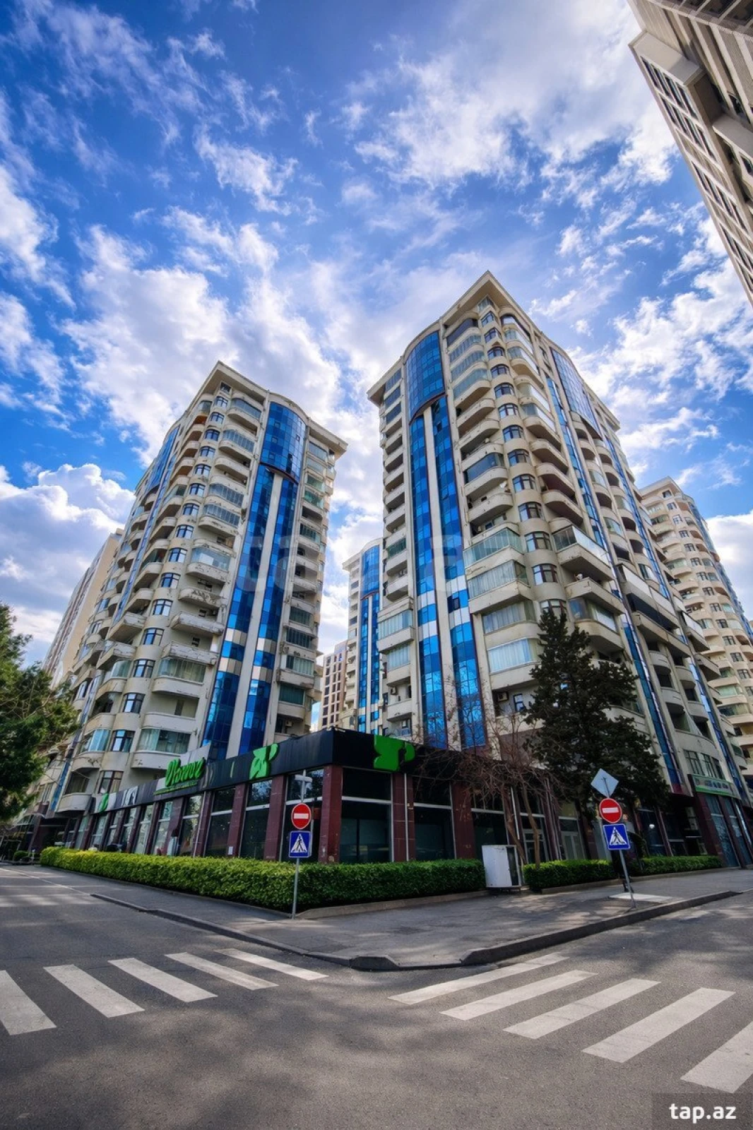 Satılır 4 otaqlı yeni tikili 172 m²