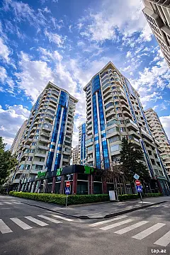Satılır 4 otaqlı yeni tikili 172 m² — Bakı 4 otaq 172.00 m²