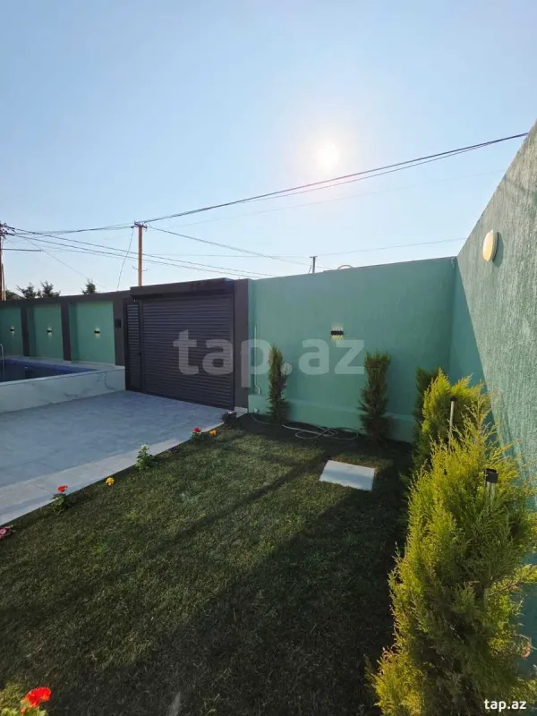 Satılır 4 otaqlı həyət evi