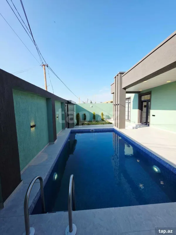 Satılır 4 otaqlı həyət evi