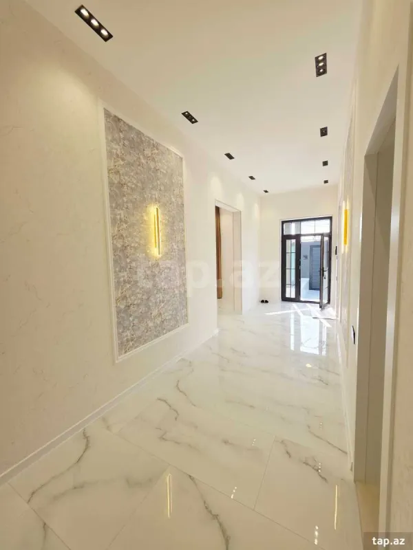 Satılır 4 otaqlı həyət evi