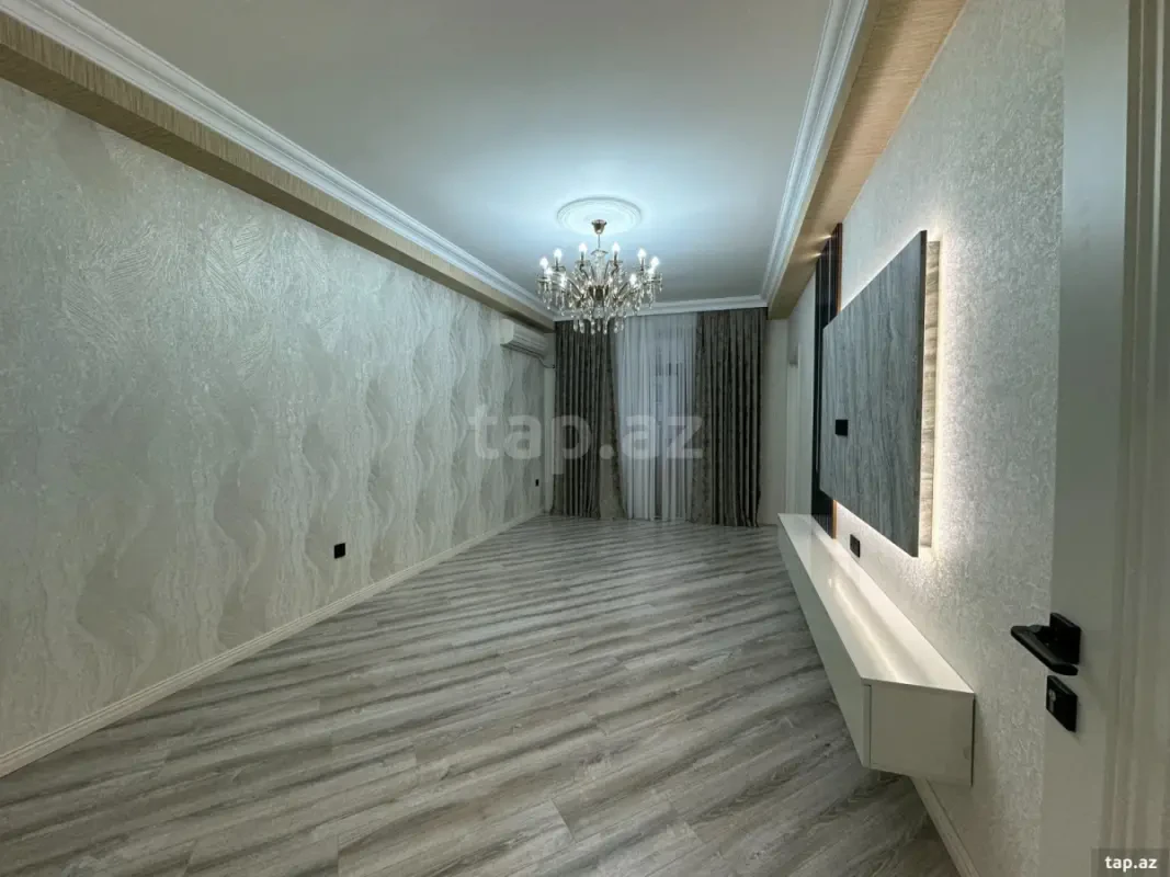 Satılır 3 otaqlı yeni tikili 90 m²