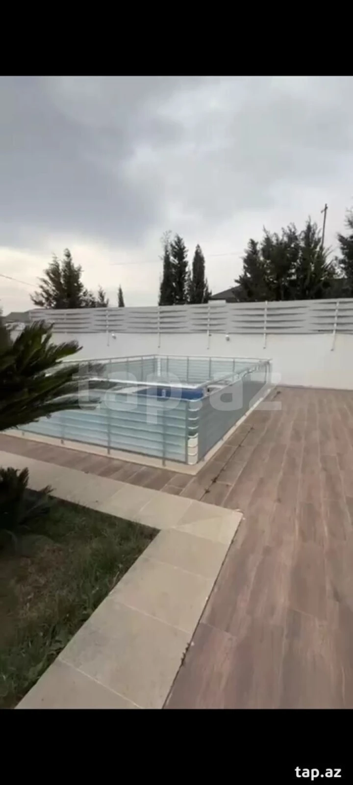 Satılır 4 otaqlı həyət evi