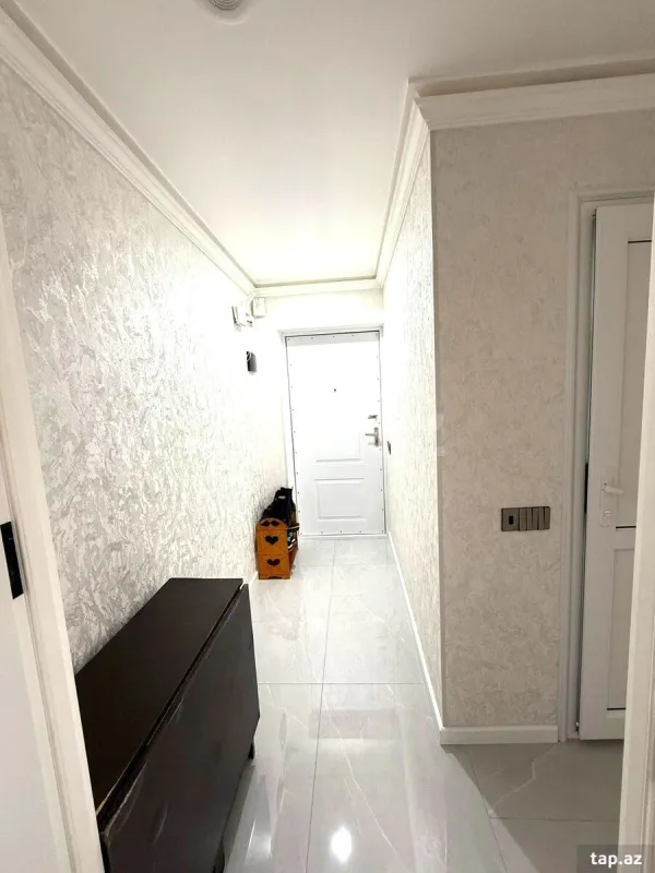 Kirayə verilir 2 otaqlı mənzil 49 m²