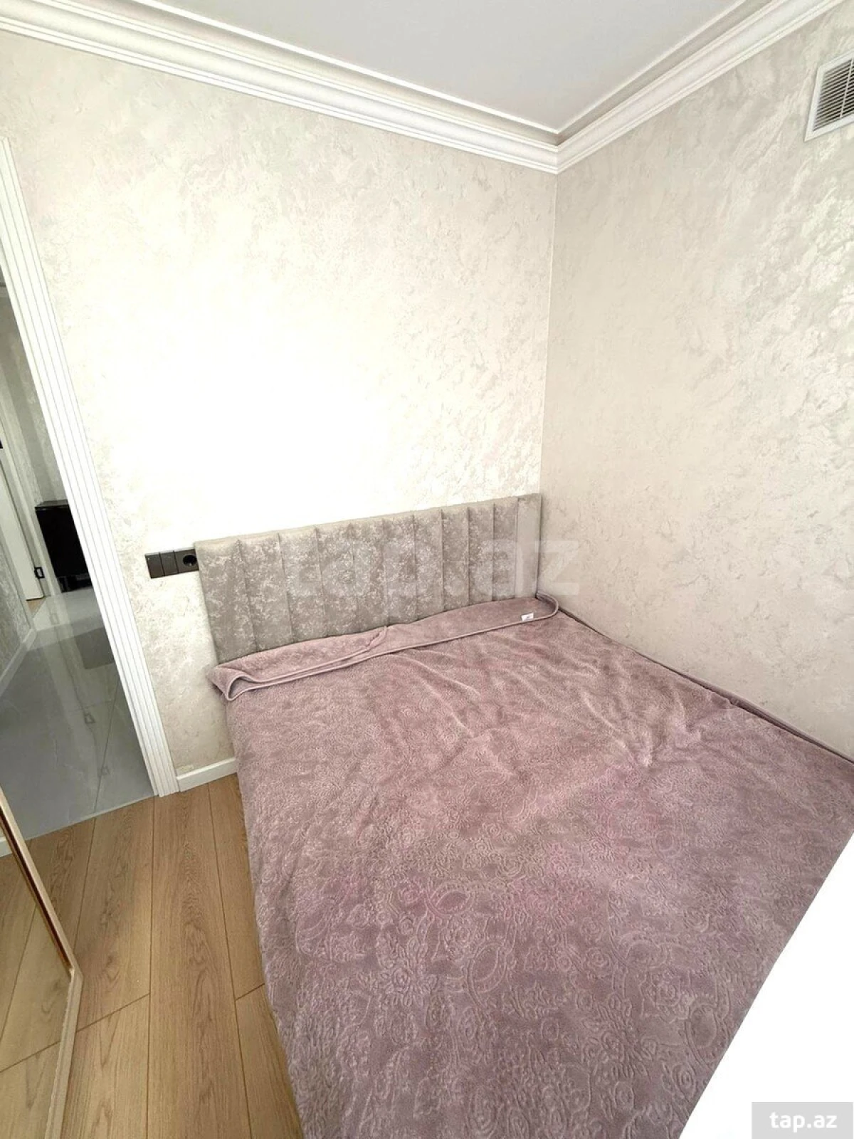 Kirayə verilir 2 otaqlı mənzil 49 m²