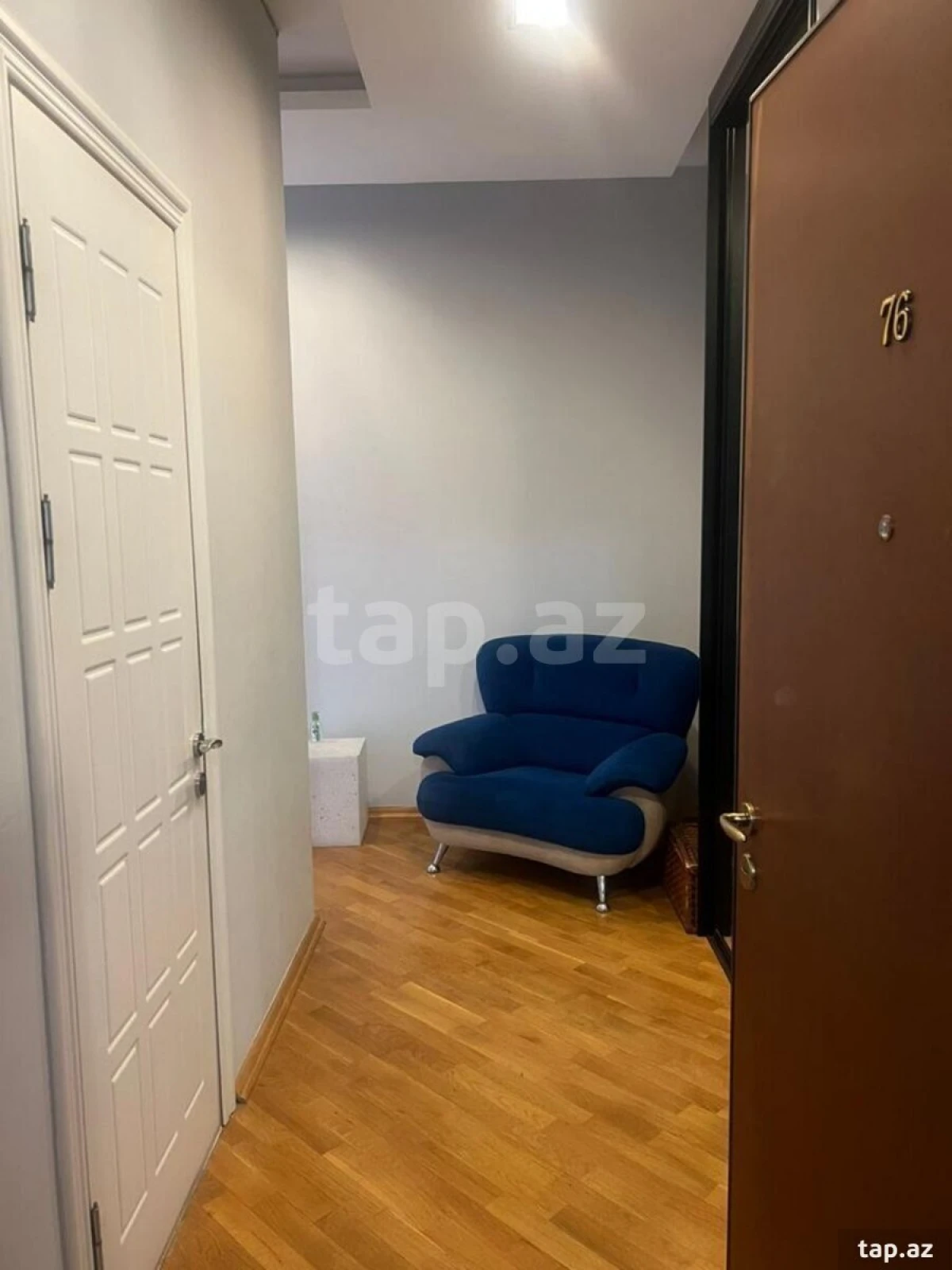 Kirayə verilir 3 otaqlı yeni tikili 130 m²