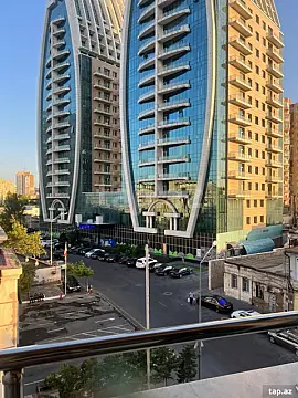 Kirayə verilir 3 otaqlı yeni tikili 130 m² — Bakı, Səbail 3 otaq 130.00 m²