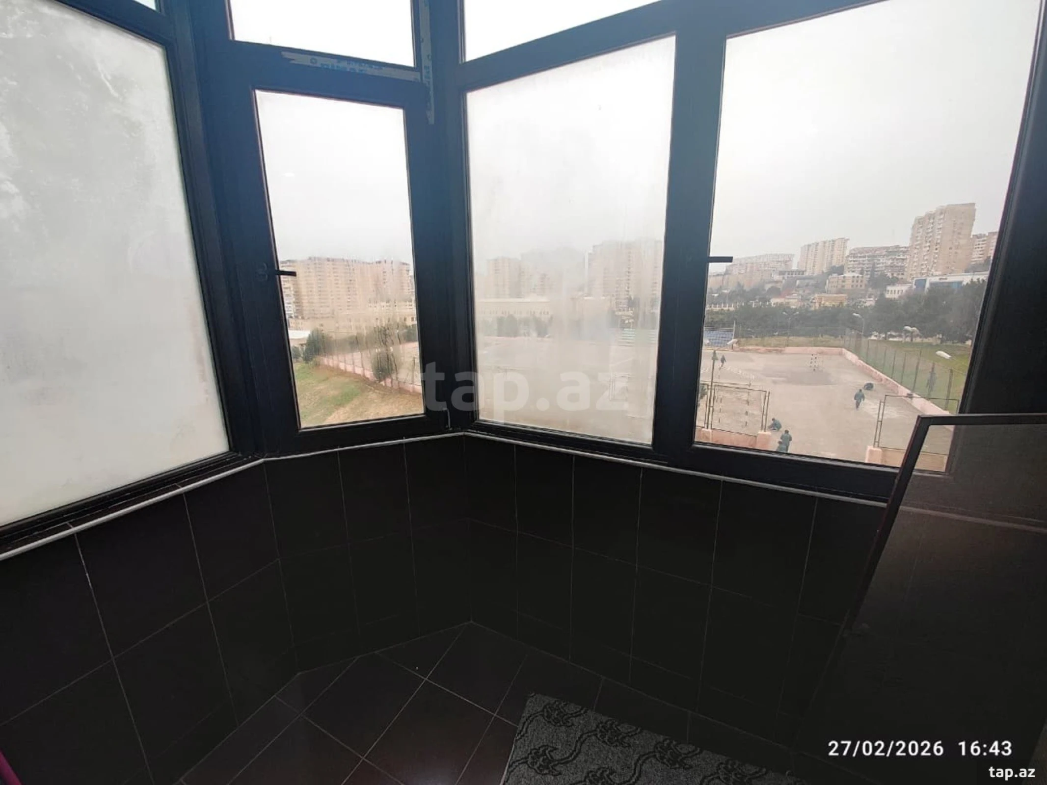 Kirayə verilir 3 otaqlı yeni tikili 86 m²