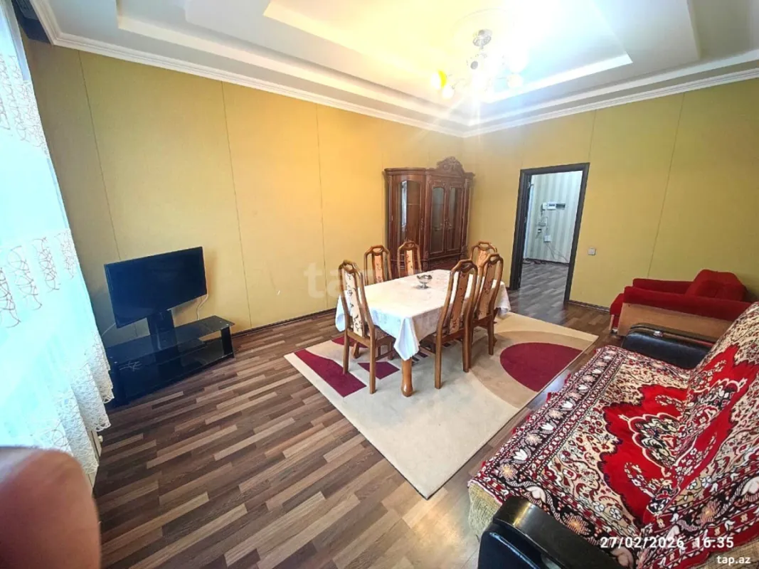 Kirayə verilir 3 otaqlı yeni tikili 86 m²