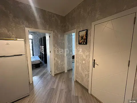 Kirayə verilir 2 otaqlı yeni tikili 65 m²