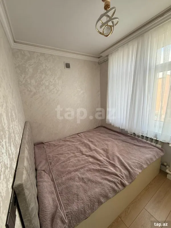 Kirayə verilir 2 otaqlı mənzil 45 m²