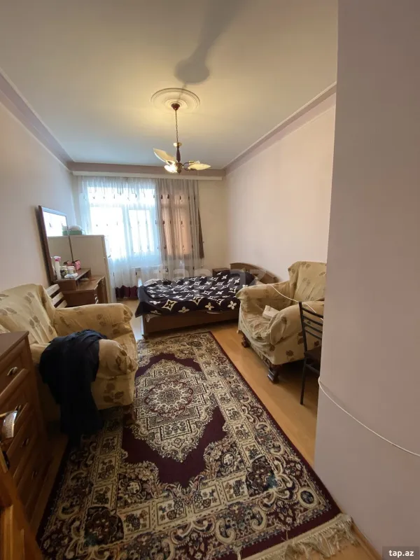 Satılır 3 otaqlı mənzil 70 m²
