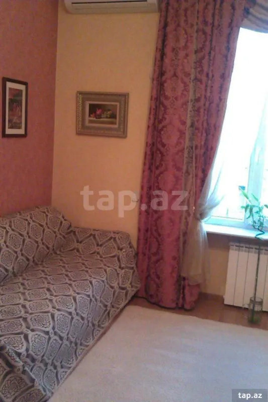 Kirayə verilir 2 otaqlı mənzil 60 m²